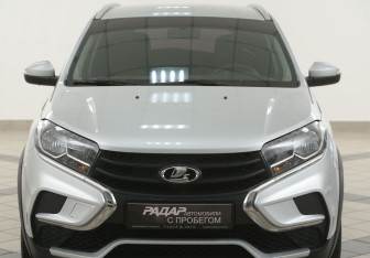 Подержанный автомобиль LADA (ВАЗ) XRAY 2019 года (6 фото)