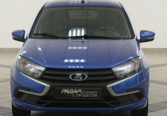 Подержанный автомобиль LADA (ВАЗ) Granta Liftback 2022 года (6 фото)
