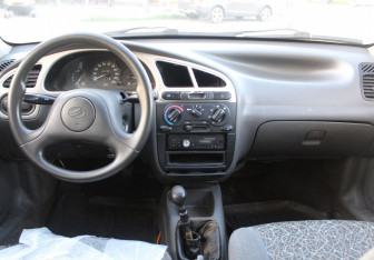 Подержанный автомобиль ЗАЗ Chance Sedan 2010 года (13 фото)