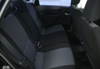 Подержанный автомобиль LADA (ВАЗ) Granta Sedan 2013 года (11 фото)