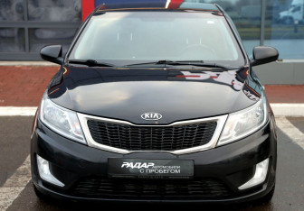 Подержанный автомобиль Kia Rio Sedan 2014 года (2 фото)