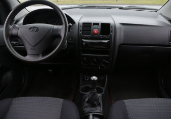 Подержанный автомобиль Hyundai Getz 2010 года (12 фото)