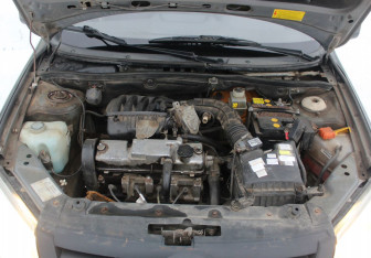 Подержанный автомобиль LADA (ВАЗ) Granta Sedan 2013 года (16 фото)