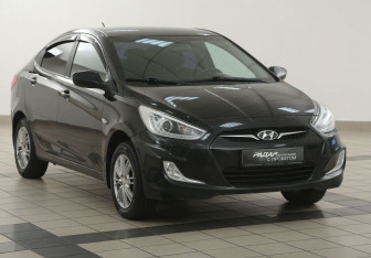Подержанный автомобиль Hyundai Solaris Sedan 2013 года (1 фото)