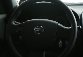 Подержанный автомобиль Nissan Almera Classic 2012 года (16 фото)