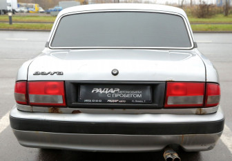 Подержанный автомобиль ГАЗ 31105 «Волга» 2004 года (5 фото)