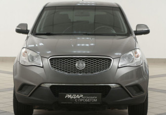 Подержанный автомобиль SsangYong Actyon 2012 года (6 фото)