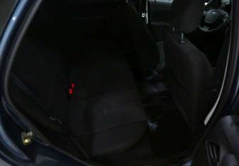 Подержанный автомобиль LADA (ВАЗ) Granta Sedan 2013 года (6 фото)