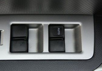 Подержанный автомобиль Great Wall Hover H6 2015 года (17 фото)