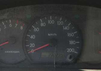 Подержанный автомобиль Kia Rio Wagon 2005 года (18 фото)