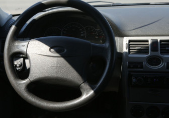 Подержанный автомобиль LADA (ВАЗ) Priora Sedan 2010 года (14 фото)