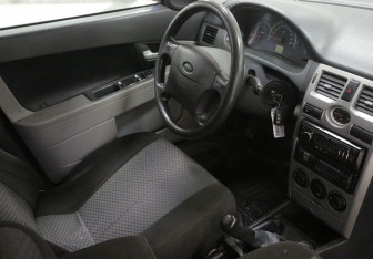 Подержанный автомобиль LADA (ВАЗ) Priora Wagon 2010 года (6 фото)