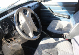 Подержанный автомобиль LADA (ВАЗ) 2107 2006 года (9 фото)