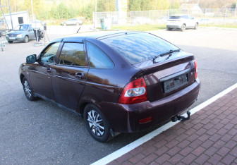 Подержанный автомобиль LADA (ВАЗ) Priora Hatchback 2012 года (5 фото)