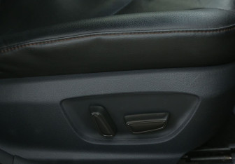 Подержанный автомобиль Toyota Camry Sedan 2018 года (11 фото)