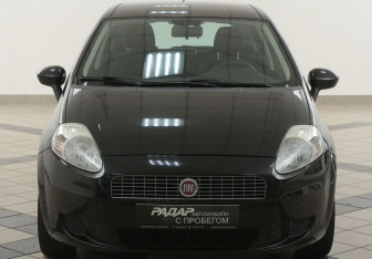 Подержанный автомобиль Fiat Punto Hatchback 2007 года (6 фото)