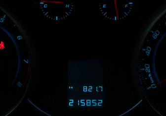 Подержанный автомобиль Chevrolet Cruze Sedan 2012 года (17 фото)