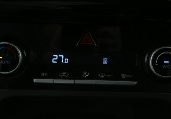 Подержанный автомобиль Hyundai Creta 2021 года (17 фото)