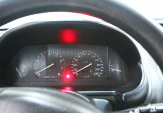 Подержанный автомобиль Rover 200 Hatchback 1997 года (10 фото)