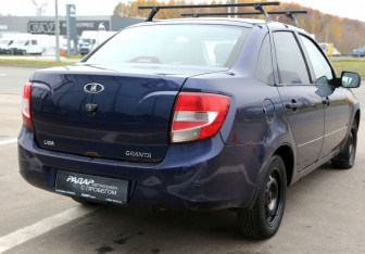 Подержанный автомобиль LADA (ВАЗ) Granta Sedan 2014 года (6 фото)