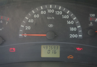Подержанный автомобиль LADA (ВАЗ) Kalina Hatchback 2011 года (17 фото)