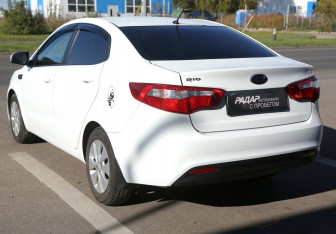 Подержанный автомобиль Kia Rio Sedan 2013 года (4 фото)