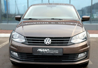 Подержанный автомобиль Volkswagen Polo Sedan 2016 года (2 фото)