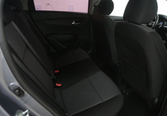 Подержанный автомобиль Kia Rio Sedan 2019 года (16 фото)