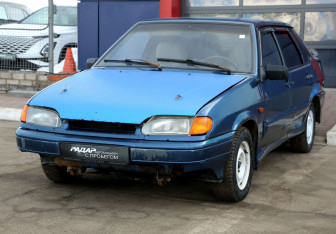 Подержанный автомобиль LADA (ВАЗ) 2115 2004 года (3 фото)
