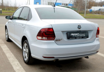Подержанный автомобиль Volkswagen Polo Sedan 2019 года (4 фото)