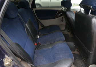 Подержанный автомобиль LADA (ВАЗ) Kalina Sedan 2007 года (11 фото)
