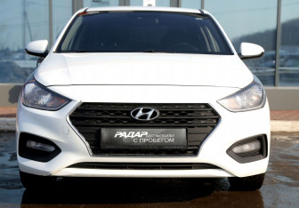 Подержанный автомобиль Hyundai Solaris Sedan 2019 года (2 фото)