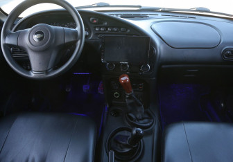 Подержанный автомобиль Chevrolet Niva 2013 года (12 фото)