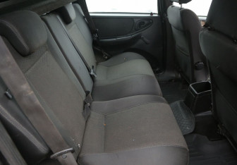 Подержанный автомобиль Chevrolet Niva 2016 года (11 фото)