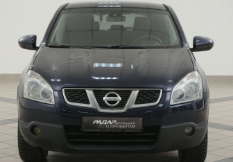 Подержанный автомобиль Nissan Qashqai 2007 года (6 фото)