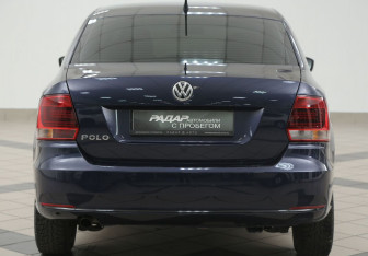 Подержанный автомобиль Volkswagen Polo Sedan 2016 года (3 фото)