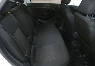 Подержанный автомобиль LADA (ВАЗ) Vesta Sedan 2018 года (11 фото)