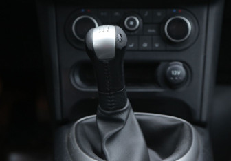 Подержанный автомобиль Nissan Qashqai 2012 года (15 фото)