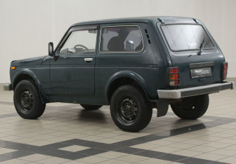 Подержанный автомобиль LADA (ВАЗ) 2121 (4x4) 2007 года (2 фото)