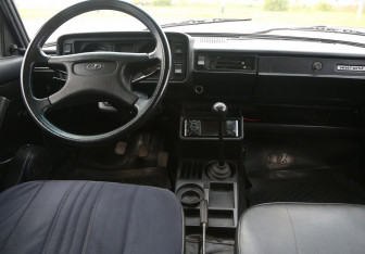 Подержанный автомобиль LADA (ВАЗ) 2104 2000 года (12 фото)