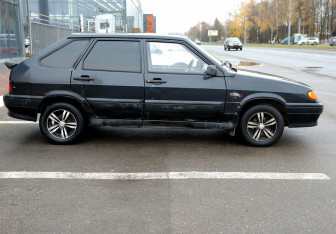 Подержанный автомобиль LADA (ВАЗ) 2114 2007 года (7 фото)