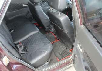 Подержанный автомобиль LADA (ВАЗ) Priora Hatchback 2012 года (12 фото)