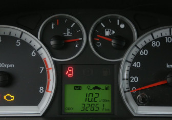 Подержанный автомобиль Ravon Nexia R3 2018 года (18 фото)