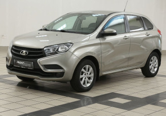 Подержанный автомобиль LADA (ВАЗ) XRAY 2016 года (8 фото)