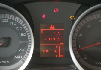 Подержанный автомобиль Mitsubishi Lancer Sedan 2008 года (18 фото)