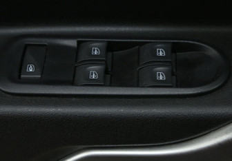 Подержанный автомобиль LADA (ВАЗ) XRAY 2018 года (19 фото)