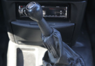 Подержанный автомобиль Chevrolet Niva 2009 года (13 фото)