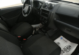 Подержанный автомобиль LADA (ВАЗ) Granta Sedan 2015 года (9 фото)