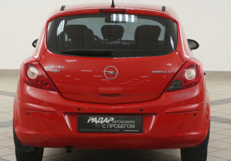 Подержанный автомобиль Opel Corsa 2007 года (3 фото)