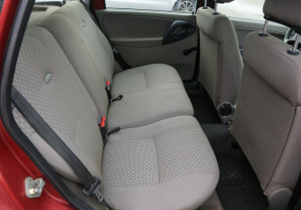 Подержанный автомобиль LADA (ВАЗ) Kalina Wagon 2010 года (11 фото)